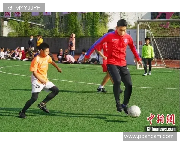 周强独家分享足球心得与技巧助你提升球技的秘诀与经验